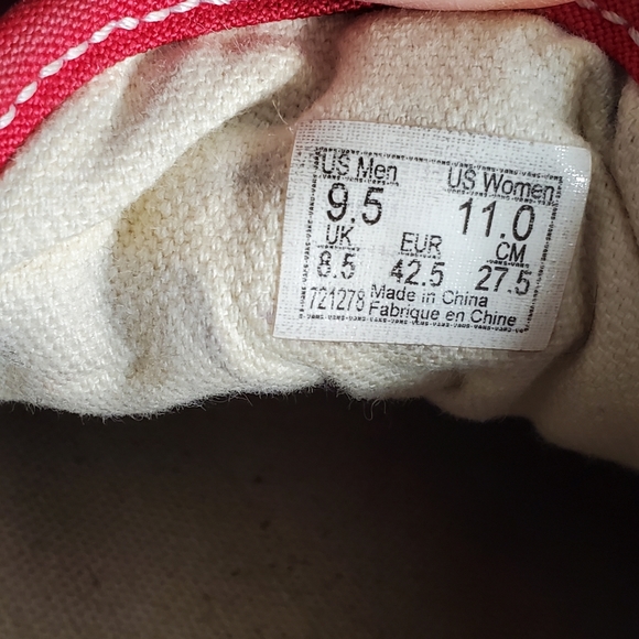 Vans red Check skate shoes mens 9.5 - Picture 11 of 11